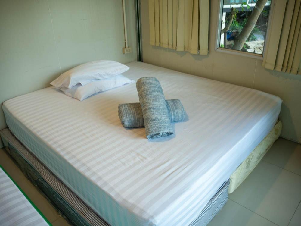 Beach Box Resort At Rimlay Rayong Exterior foto