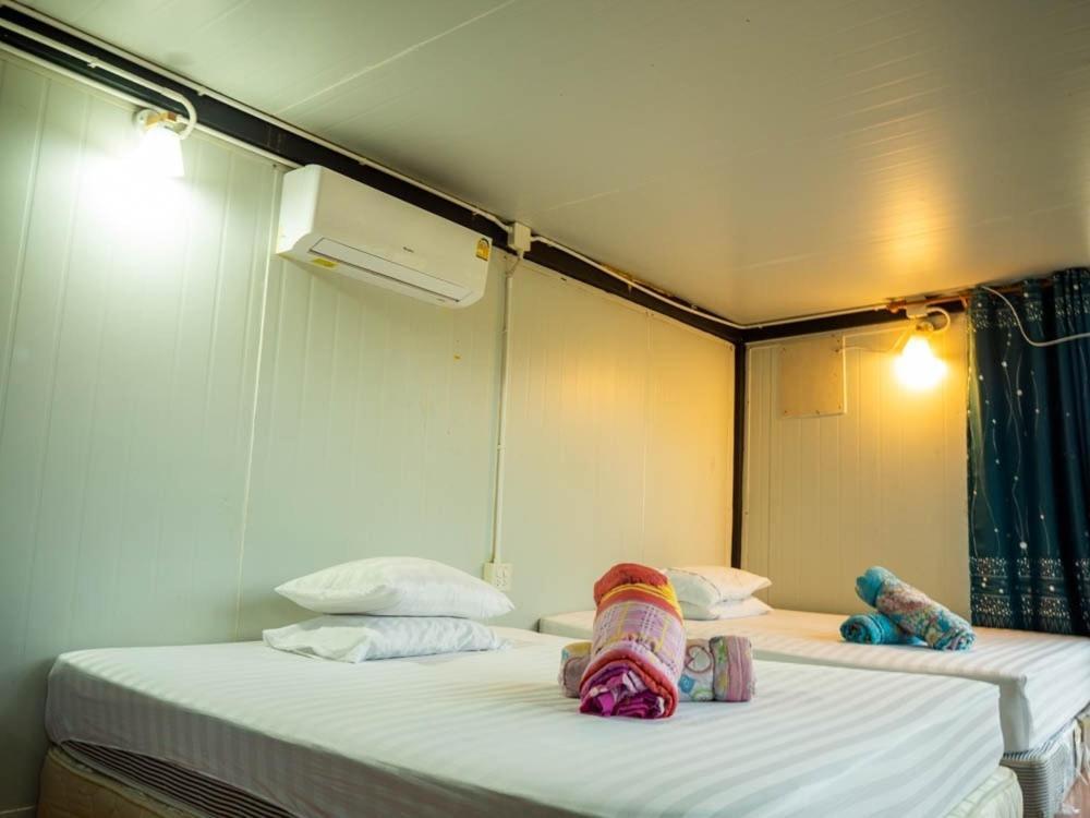 Beach Box Resort At Rimlay Rayong Exterior foto