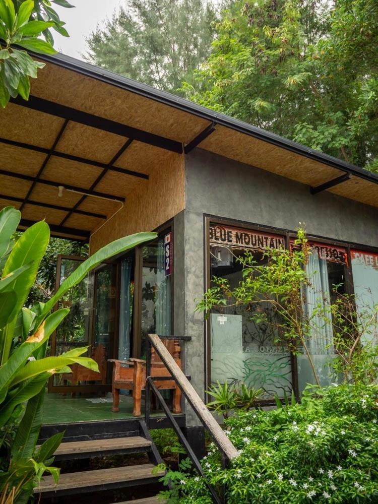 Beach Box Resort At Rimlay Rayong Exterior foto