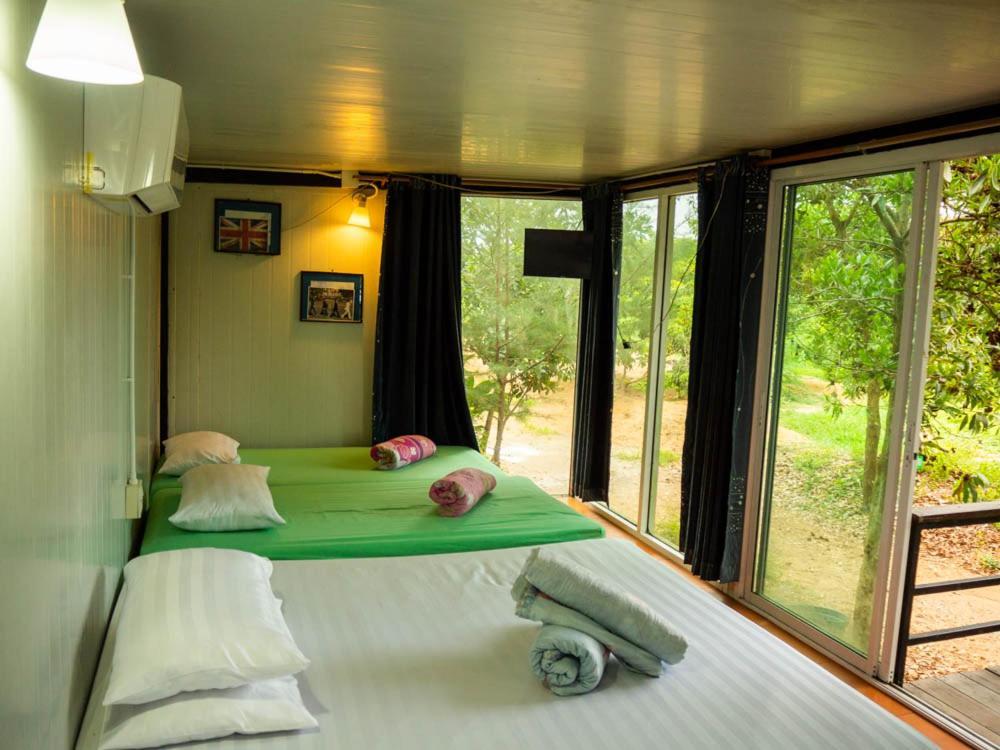 Beach Box Resort At Rimlay Rayong Exterior foto