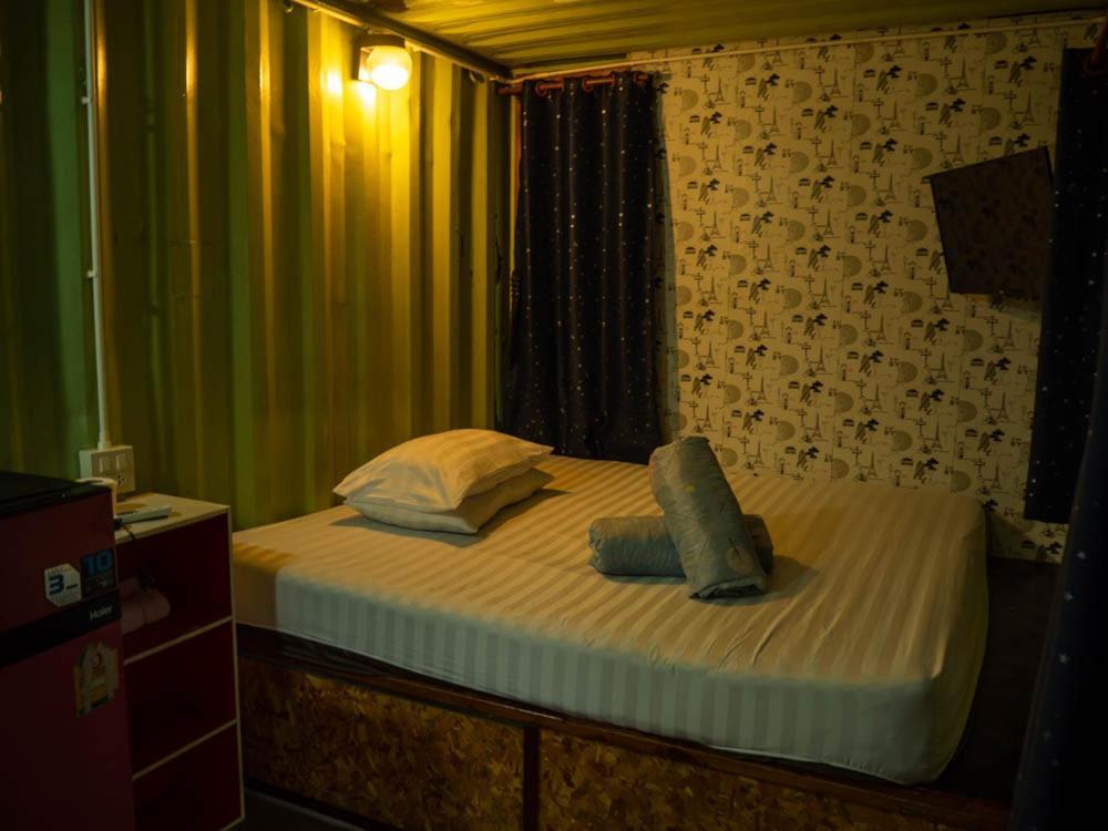 Beach Box Resort At Rimlay Rayong Exterior foto