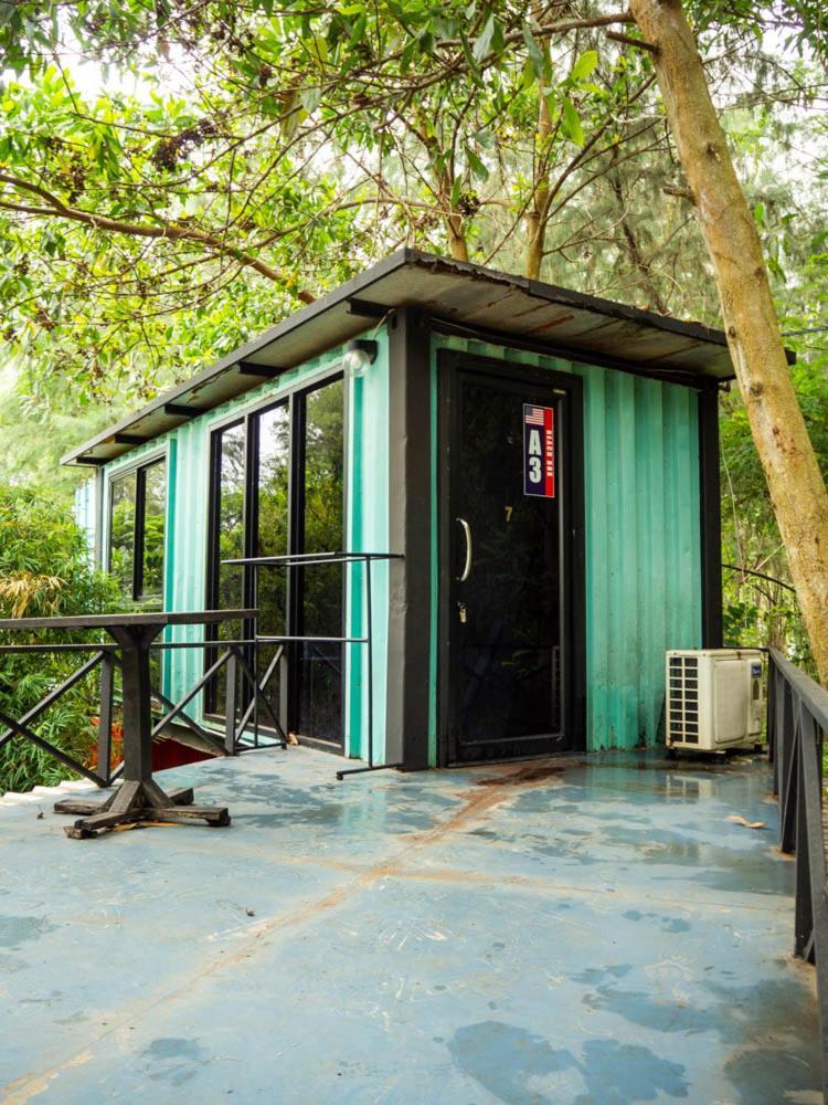 Beach Box Resort At Rimlay Rayong Exterior foto