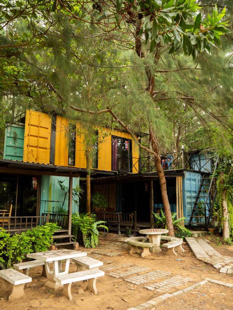 Beach Box Resort At Rimlay Rayong Exterior foto